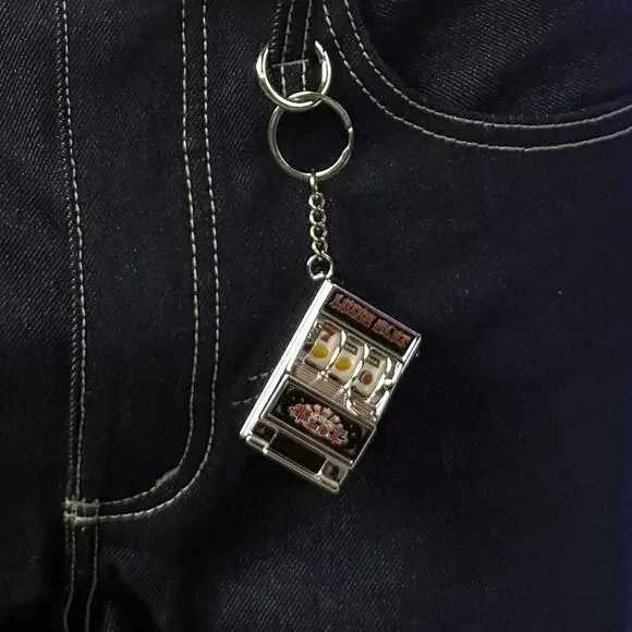 Y2k 2000s vintage style keychain - Picture 13 of 13